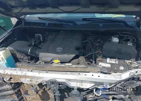 2015 Toyota Tundra Sr 4.6L V8 z USA, uszkodzony, nr VIN 5TFRM5F15FX083238